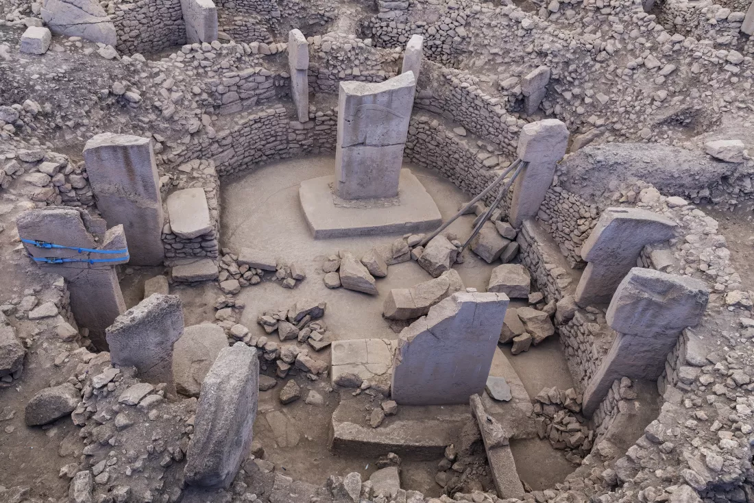 gobeklitepe-achaelogical-excavation-site-first-temple-humanity